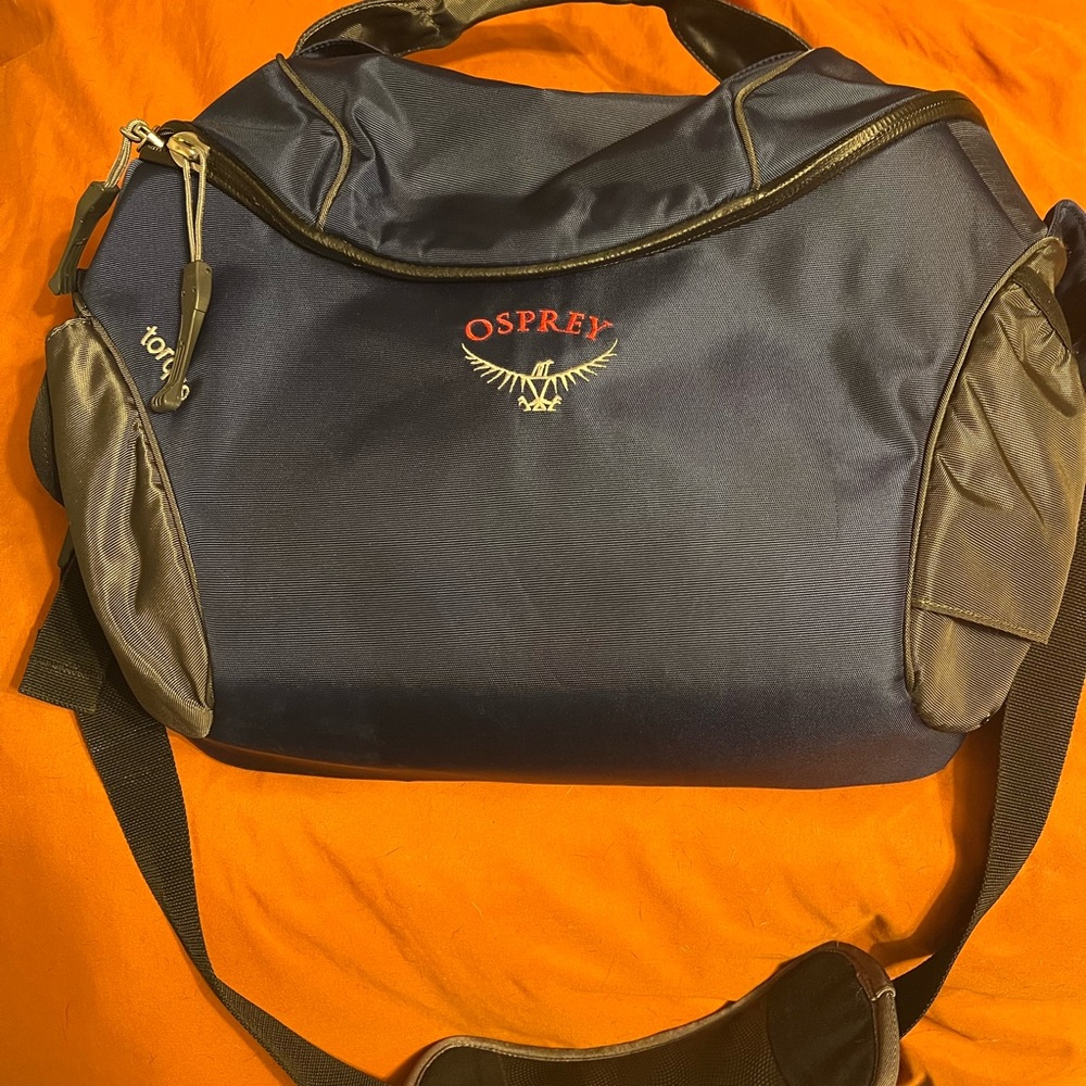 OSPREY Torque Midnight Blue and Charcoal Bag